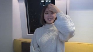 让逞强的男孩子气的她的妹妹的社团活动女子大屁股J系喝媚药先用1cm插入持续烧焦用阴道奥直击活塞做了漏了的媚药性交中出肉便器调教完成。 もなみ铃